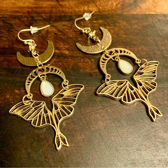 Boho Moon Faze Moth Star Dangler Earrings - Picture 3 of 5